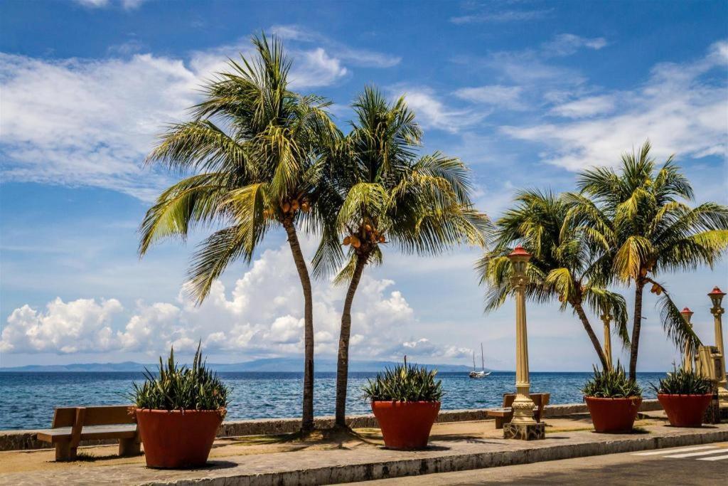 คาซา รูบิน Hotel Dumaguete City ภายนอก รูปภาพ