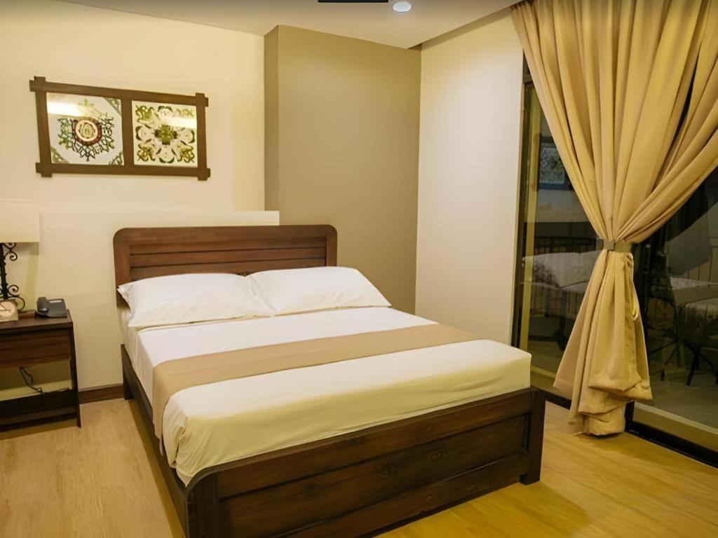คาซา รูบิน Hotel Dumaguete City ภายนอก รูปภาพ