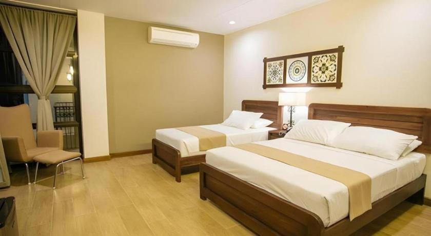คาซา รูบิน Hotel Dumaguete City ภายนอก รูปภาพ