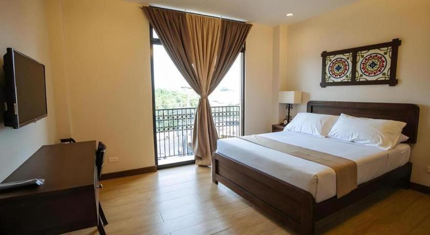 คาซา รูบิน Hotel Dumaguete City ภายนอก รูปภาพ