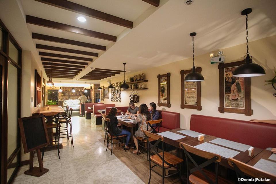 คาซา รูบิน Hotel Dumaguete City ภายนอก รูปภาพ