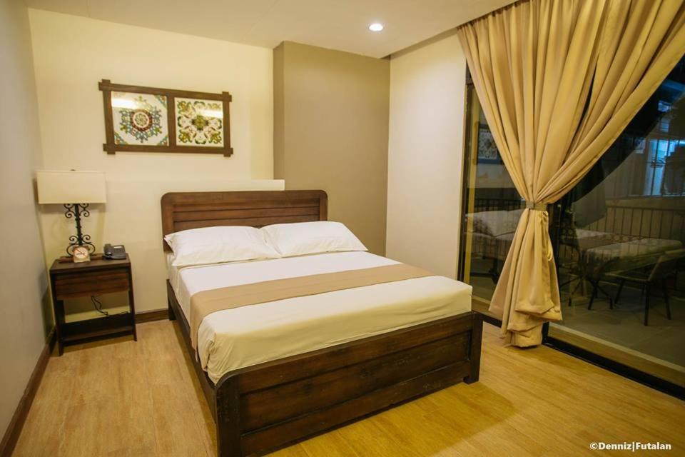 คาซา รูบิน Hotel Dumaguete City ภายนอก รูปภาพ